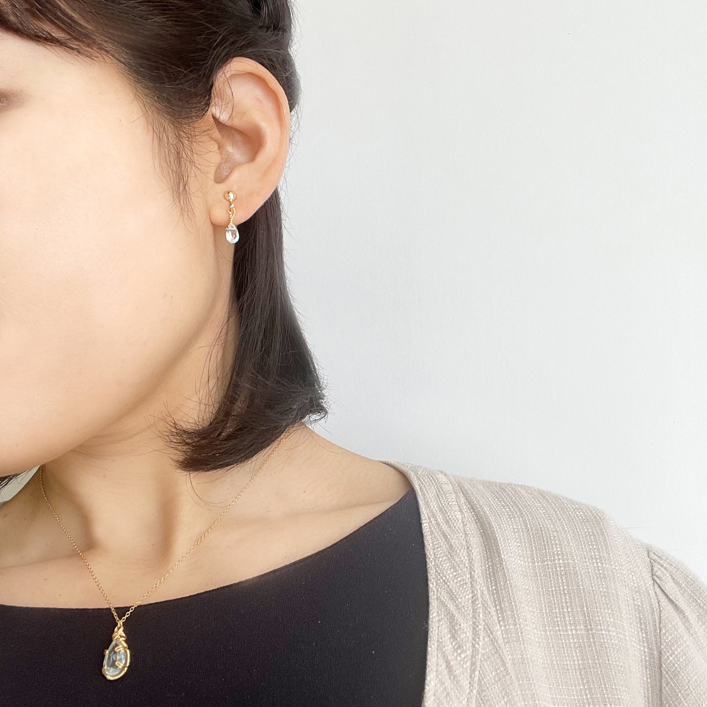 【★送料無料★】〜宝石品質の輝き〜1粒スカイブルートパーズのセットアクセサリー