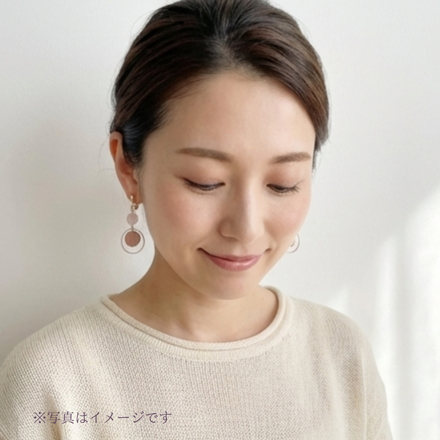 【選べる誕生石×アロマ】香りを楽しむ天然石のアロマイヤリング