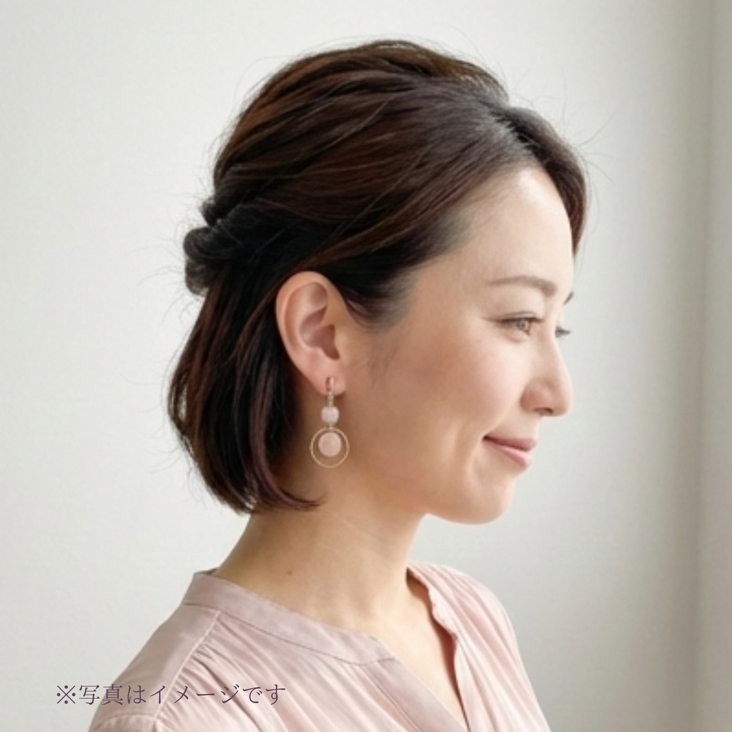 【選べる誕生石×アロマ】香りを楽しむ天然石のアロマイヤリング