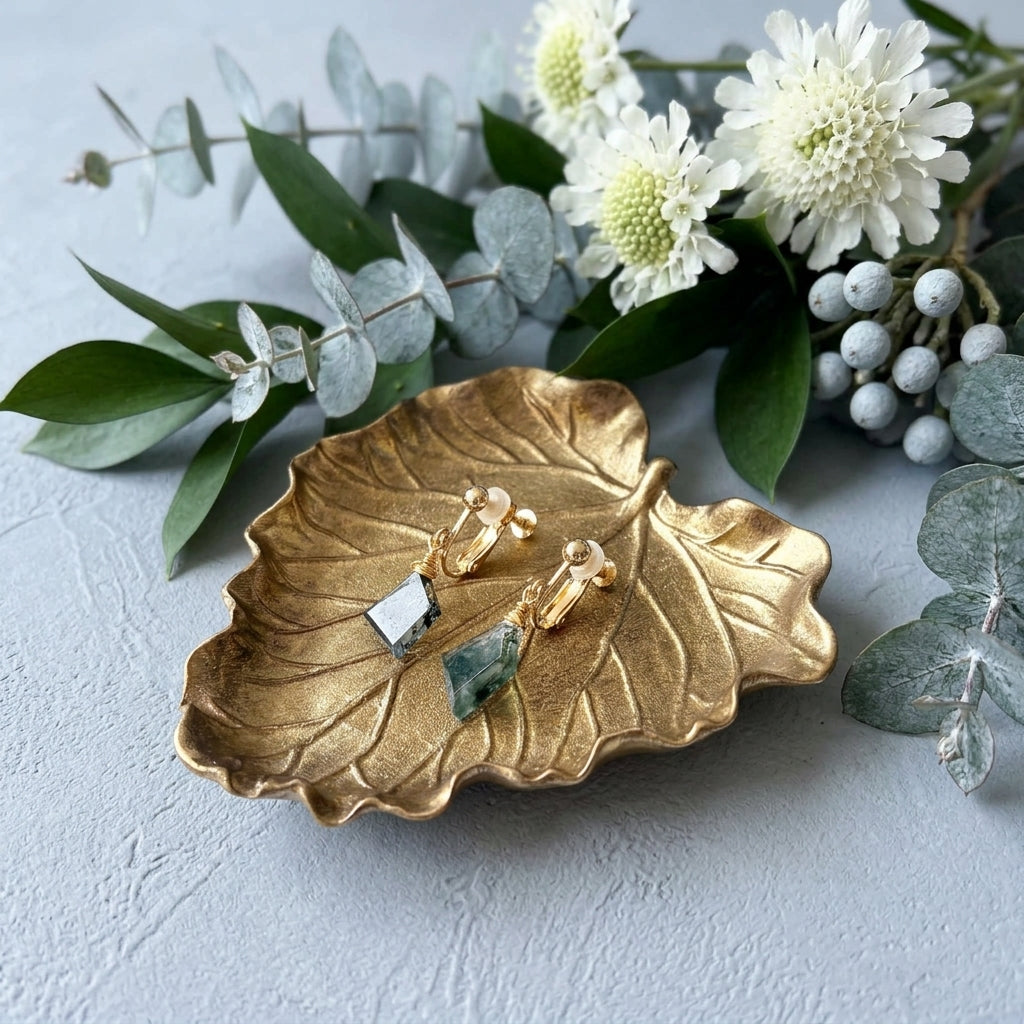 モスアゲート 一粒イヤリング｜ナチュラル｜上品｜デイリーアクセ｜天然石アクセサリー｜40代｜14kgf