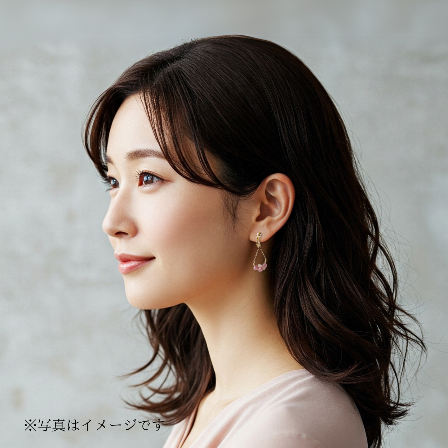 【★送料無料★】【14kgf金属アレルギー対応】〜選べる天然石〜トルマリンの揺れるチェーンイヤリング