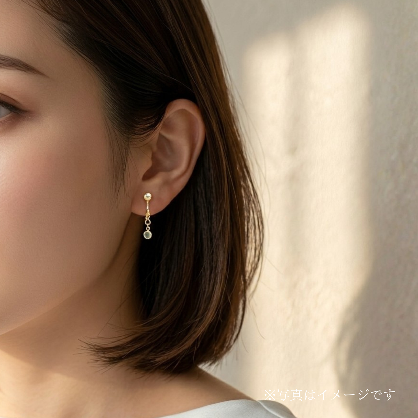 【★送料無料★】シンプルで上品、オフィスにも使える天然石イヤリング｜5月誕生石グリーンアベンチュリン｜天然石アクセサリー｜14kgf金属アレルギー対応