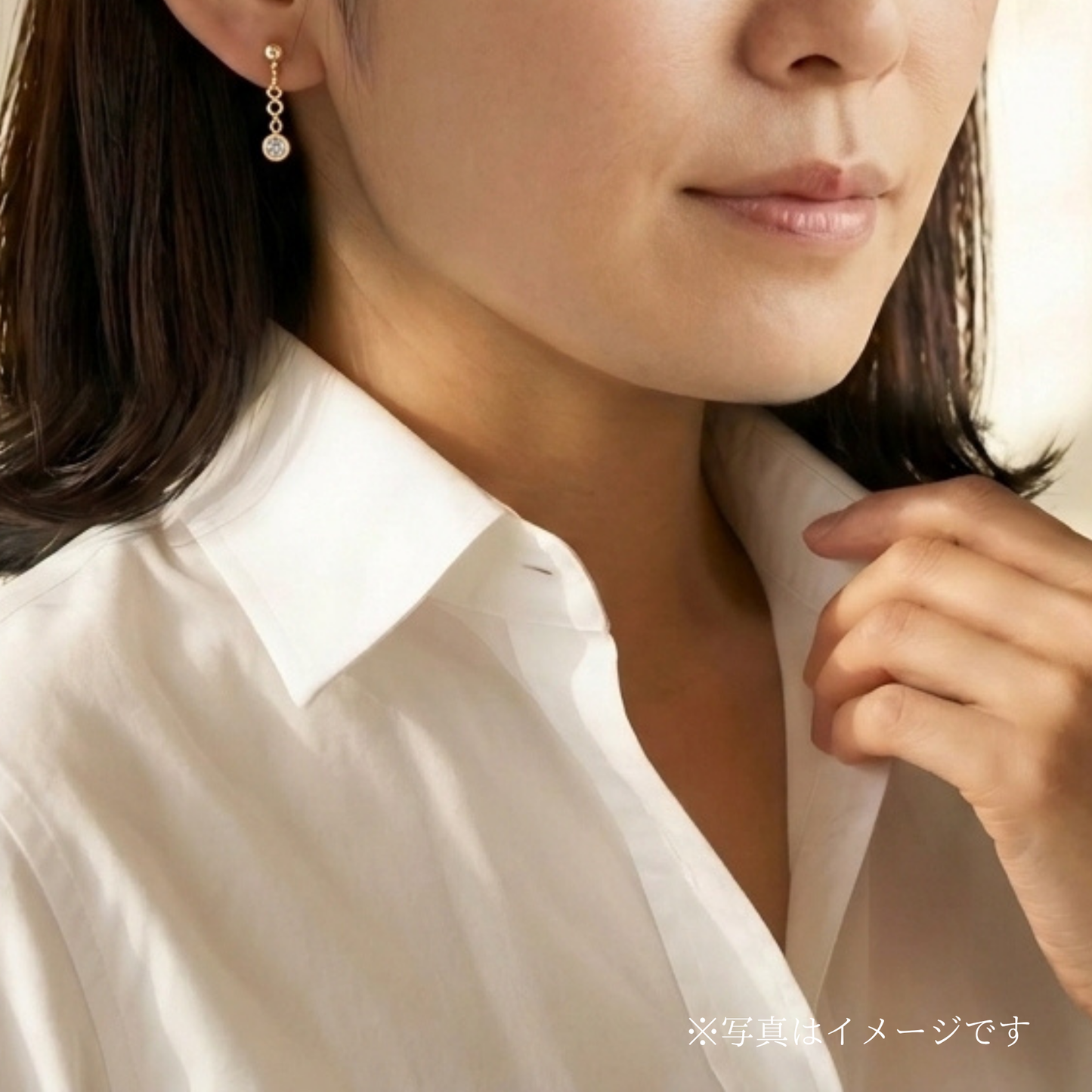 【★送料無料★】シンプルで上品、オフィスにも使える天然石イヤリング｜6月誕生石ムーンストーン｜天然石アクセサリー｜14kgf