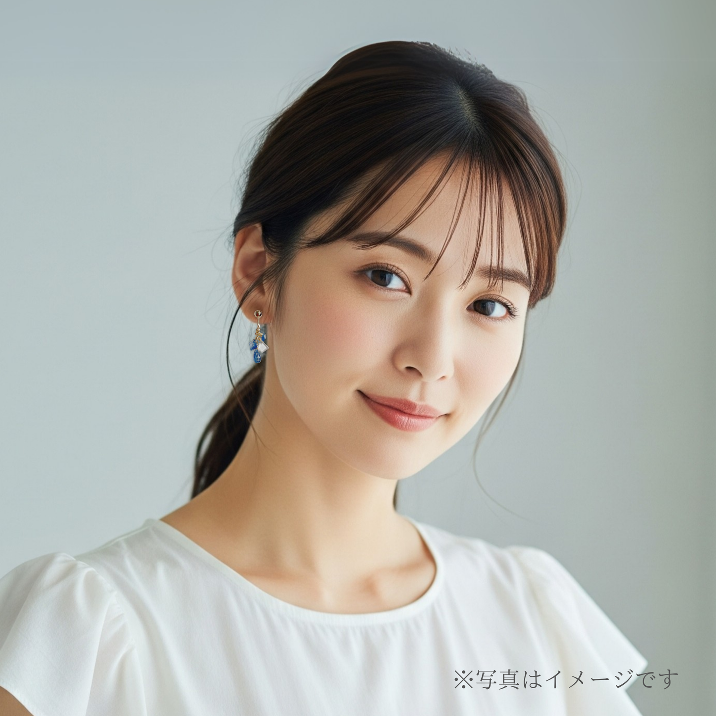 【★送料無料★】クリアな輝きカイヤナイトの雫のイヤリング　天然石【14kgf】