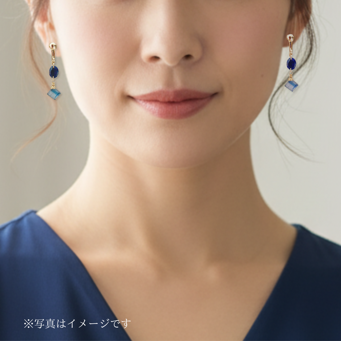 【★送料無料★】✧特別なディナーに✧カイヤナイト×ラピスラズリ ダイヤ＆オーバル イヤリング｜14kgf