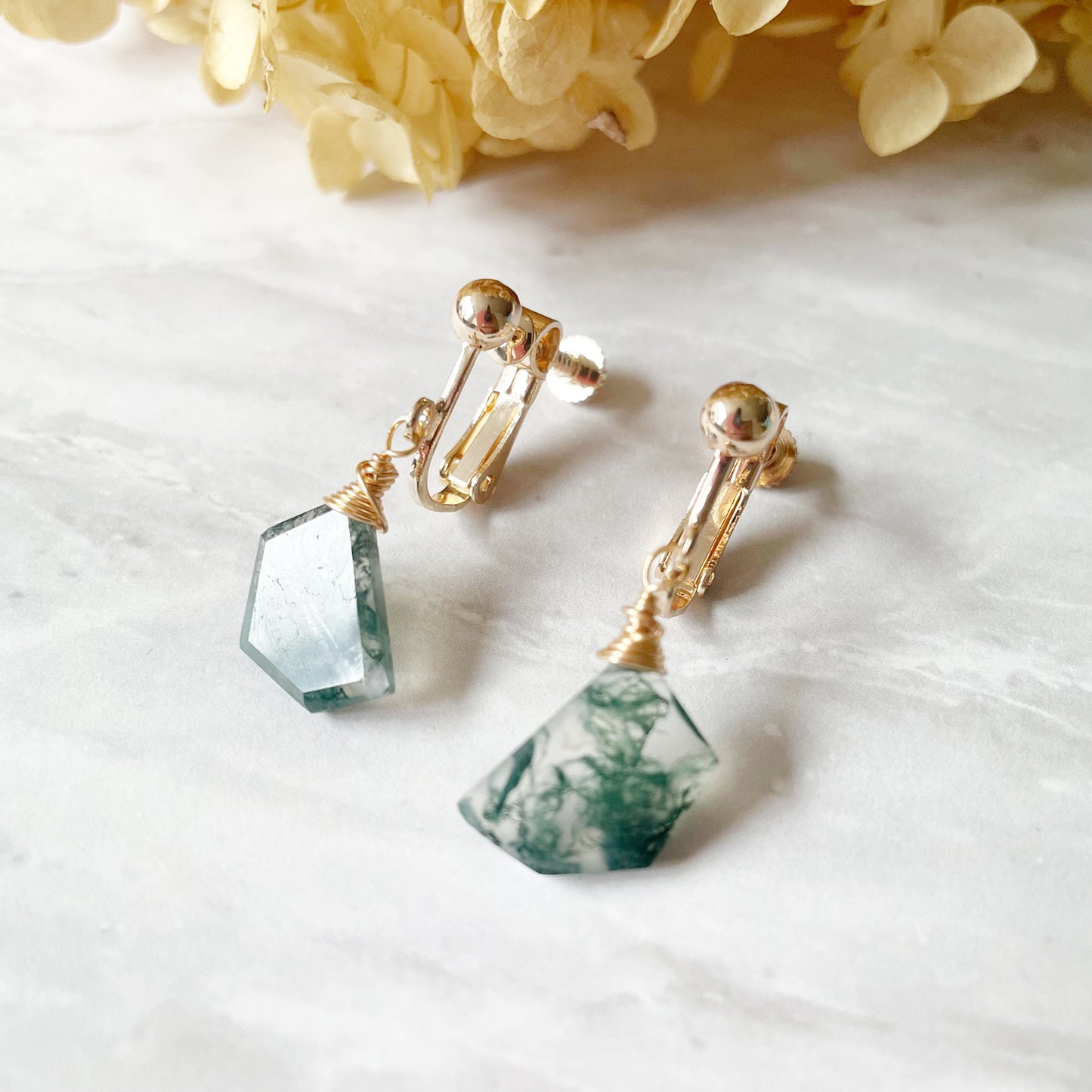 モスアゲート 一粒イヤリング｜ナチュラル｜上品｜デイリーアクセ｜天然石アクセサリー｜40代｜14kgf
