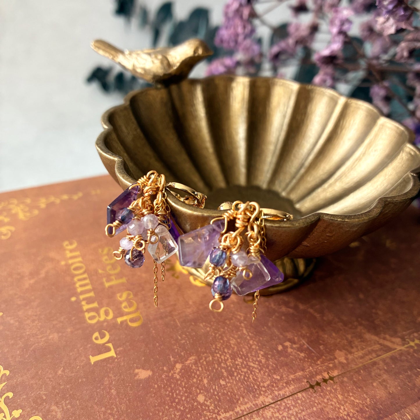 【★送料無料★】【14kgf金属アレルギー対応】 〜2月の誕生石〜 藤の花揺れるアメジストイヤリング