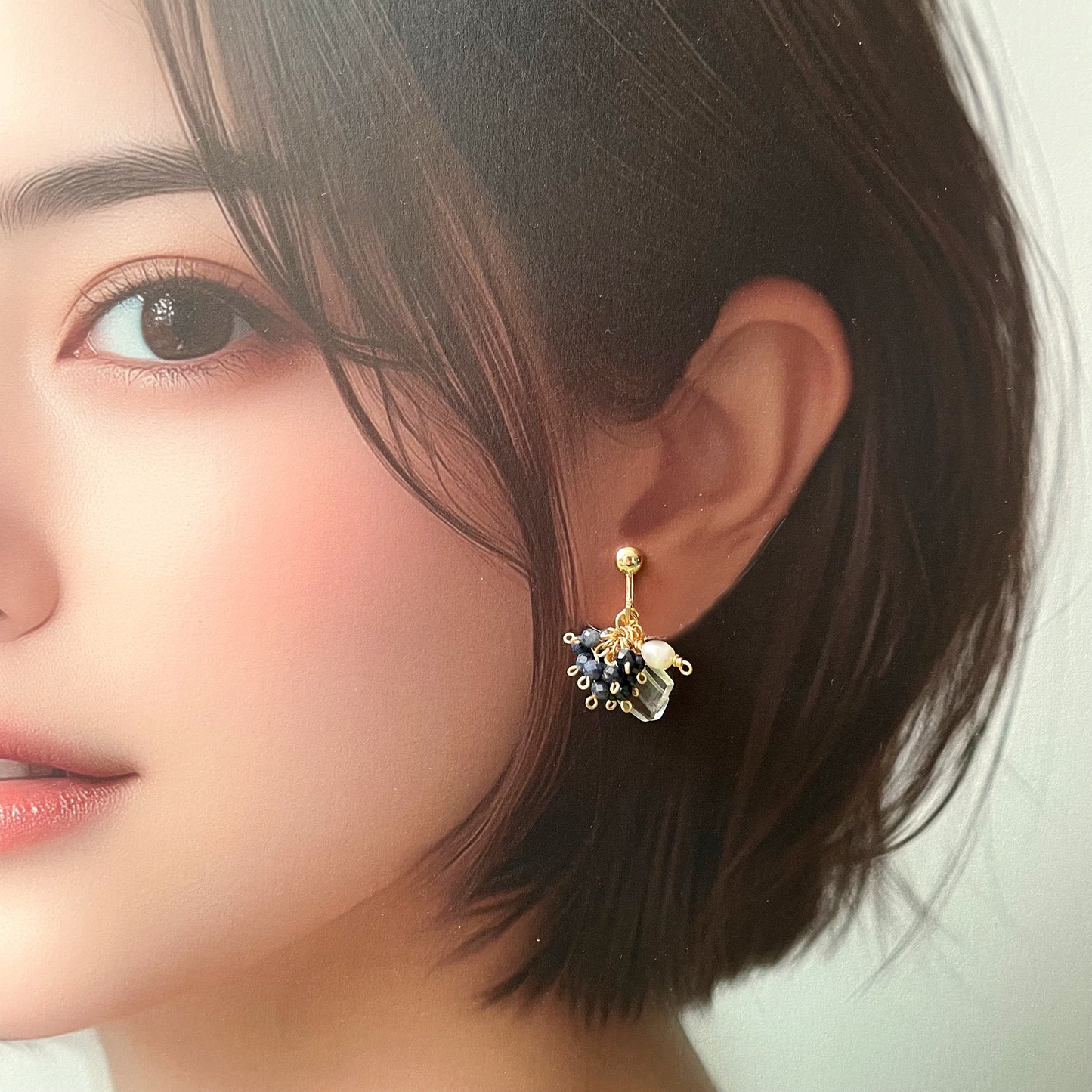 【★送料無料★】〜9月の誕生石〜 海の宝石ブルーの輝きサファイアのふんわり揺れるイヤリング