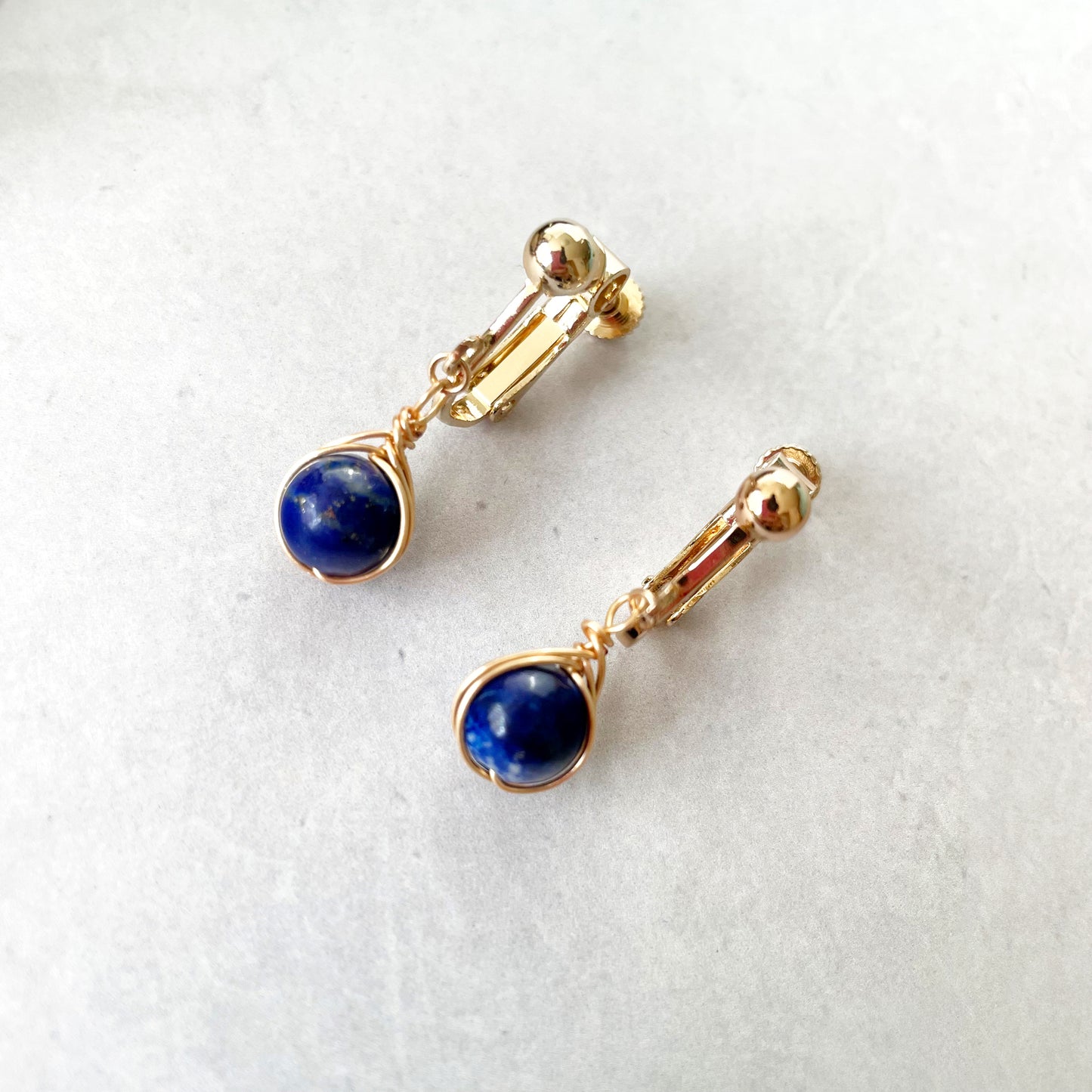【★送料無料★】【14kgf金属アレルギー対応】〜12月の誕生石〜ラピスラズリのシンプル一粒イヤリング