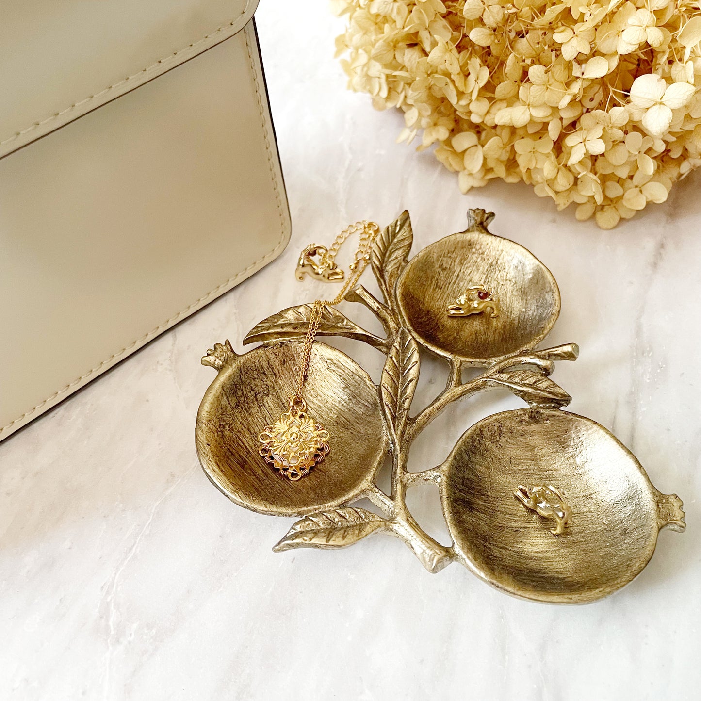 【バックチャーム×アロマ】\お世話になった方へのギフトにも･:*/香りを楽しむアロマと猫のバックチャーム